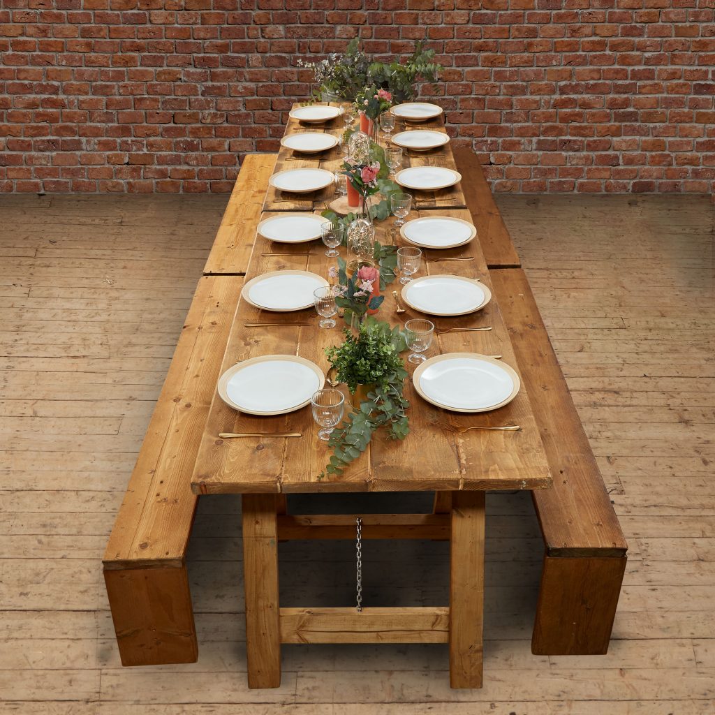 Event Trends 2019/2020: Rustic Furniture - Event Furniture by Tarren